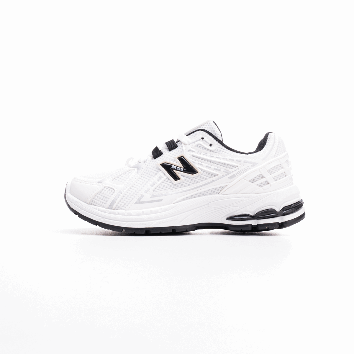 New Balance SV65 – Women’s Sneaker