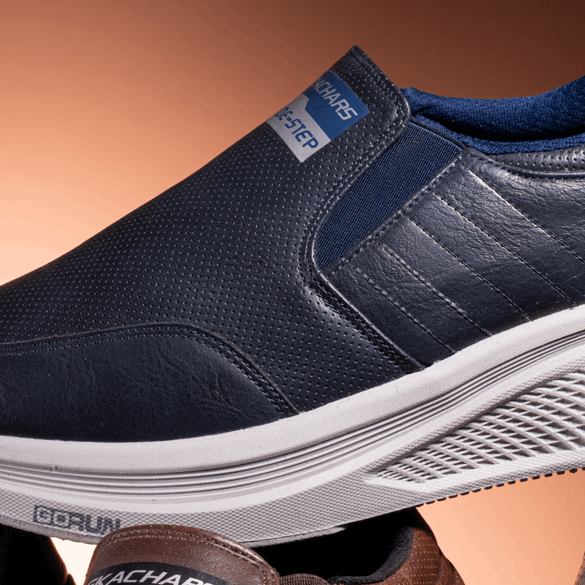 Skechers Leather Glide Step SV66