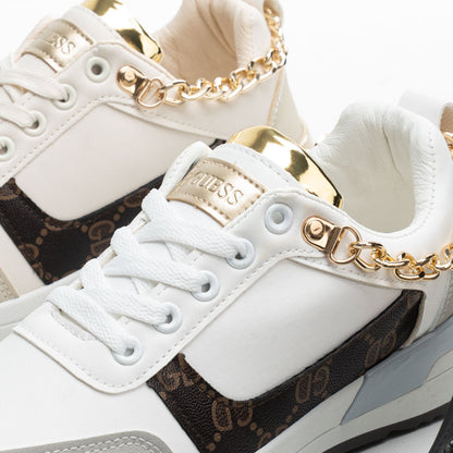 GW3 – Women’s Sneaker with Gold Chain