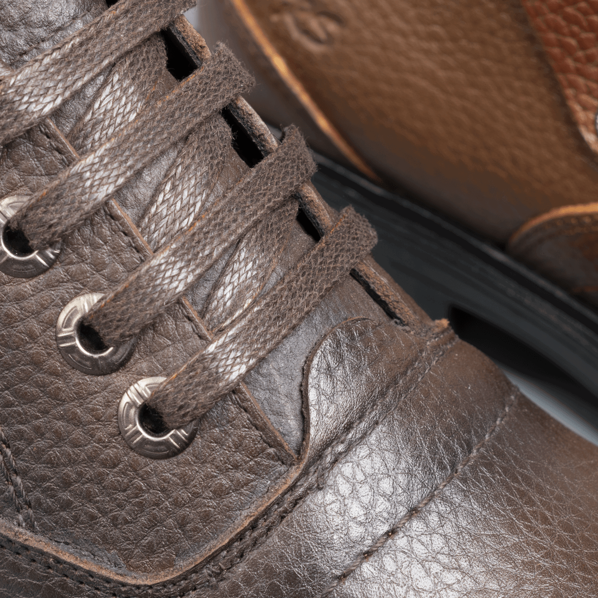 H22 Metal Accent Boot