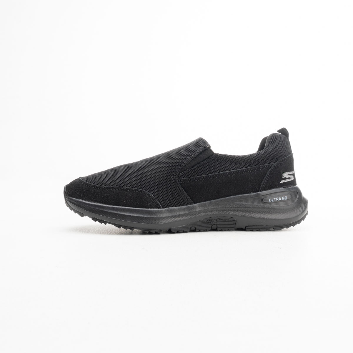 ULTRA GO – Imported Skechers Slip-On