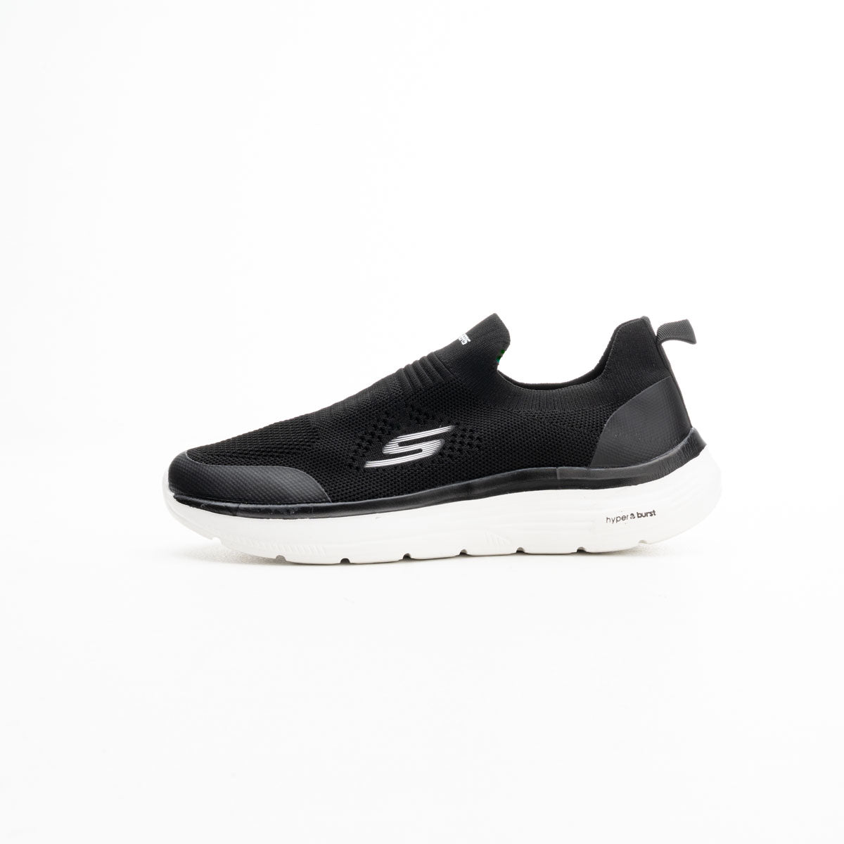 W01 – Women’s Imported Skechers